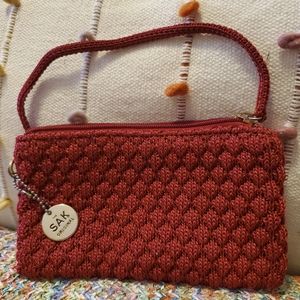 The Sak woven wristlet in Burgundy